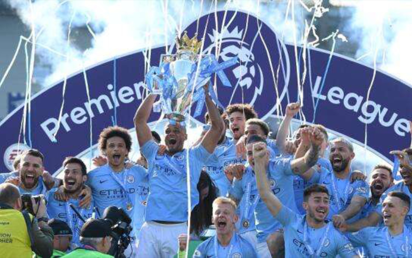 的多元化发 的多元化发